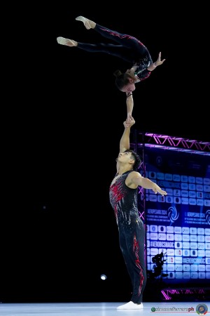 apertura acro sfe05727 simone ferraro ph